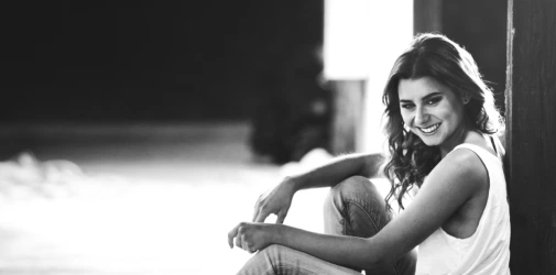 Intense Black and White with Melanie