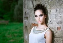 Portrait with Sarah - Coverbild