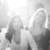 Sunny Summertimes with Anna Maria and Ivii