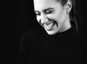 Give Me a Smile with Nellina
