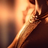 Golden Lights with Ivana