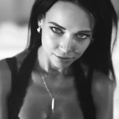 Just Feel Good with Angelina