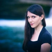 Karola-Maria G