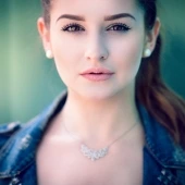 Colorful Life with Selina