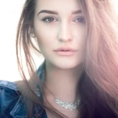 Colorful Life with Selina