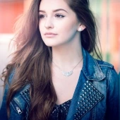 Colorful Life with Selina