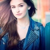 Colorful Life with Selina