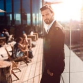 Business Shots with Markus