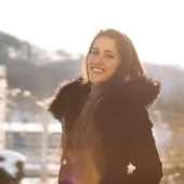 Wintry Hours with Alyssandra