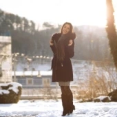 Wintry Hours with Alyssandra