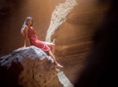 Lightfull Caves with Siani