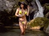 Into The Wild I with Desiree