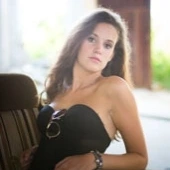 Viktoria W