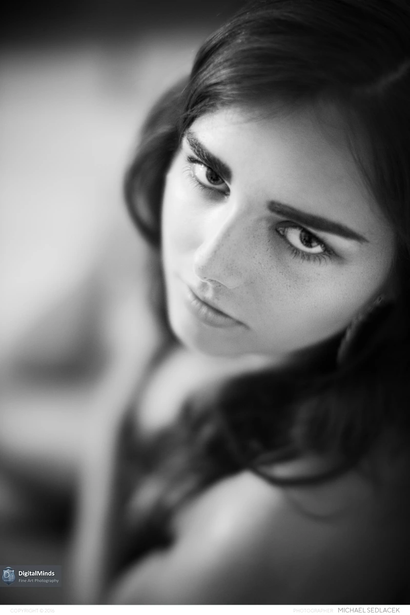 Kissed by the Morning with Viktoria 08506