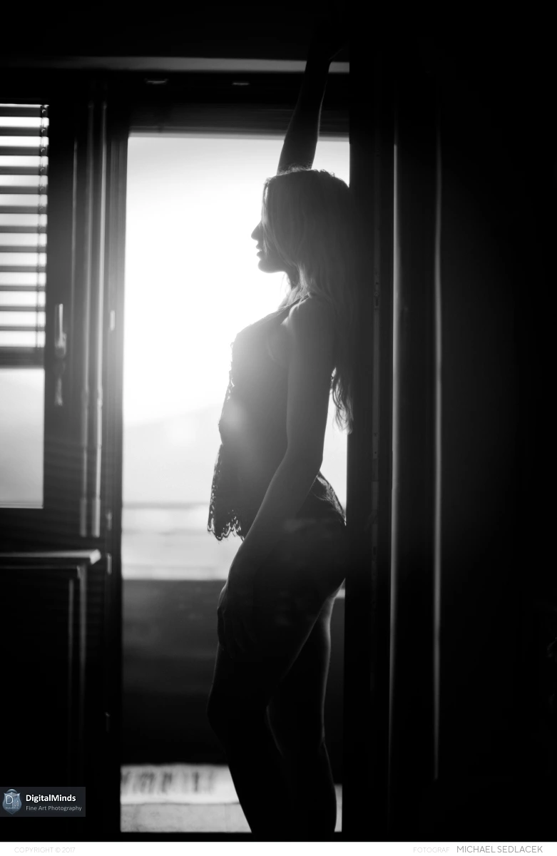 Alone Tonight with Elisa 05