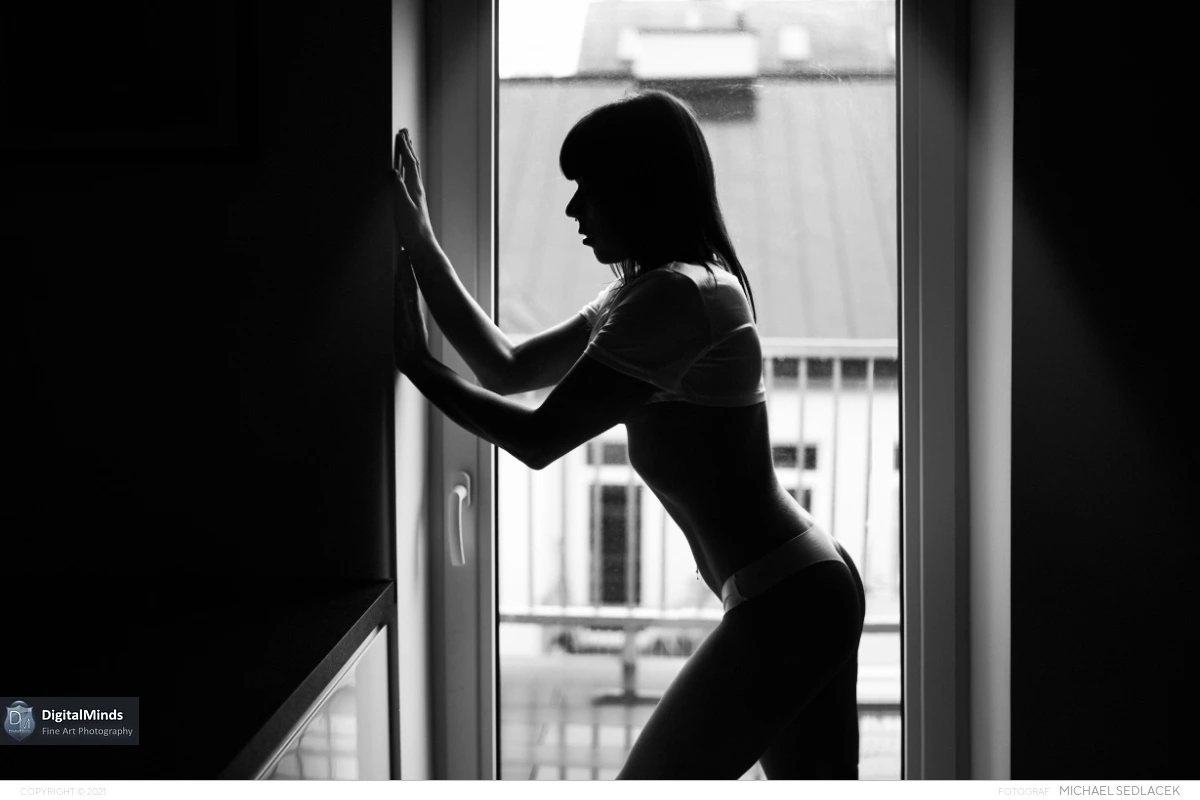 Black and White Times with Desiree 03356