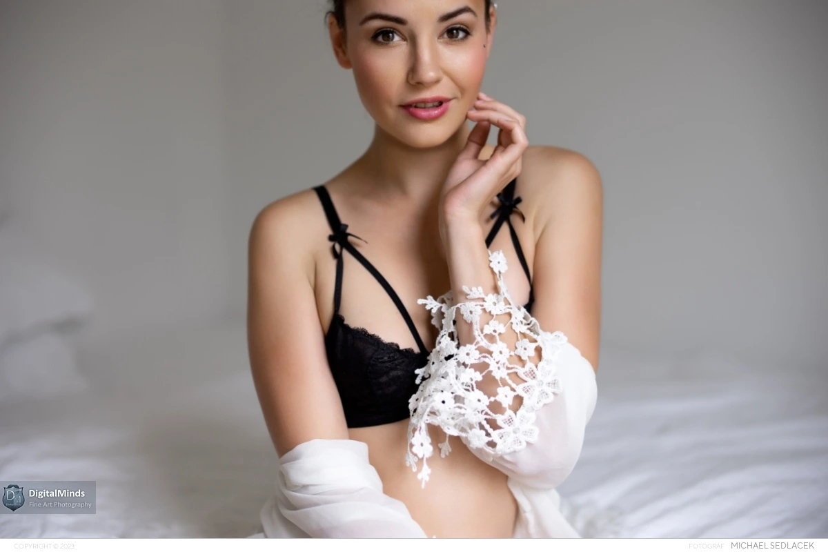 Black Lingerie with Elilith 05462