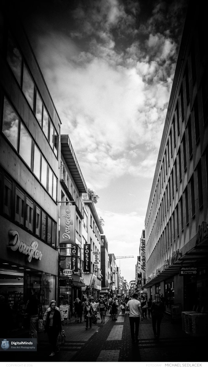 Cologne 09800