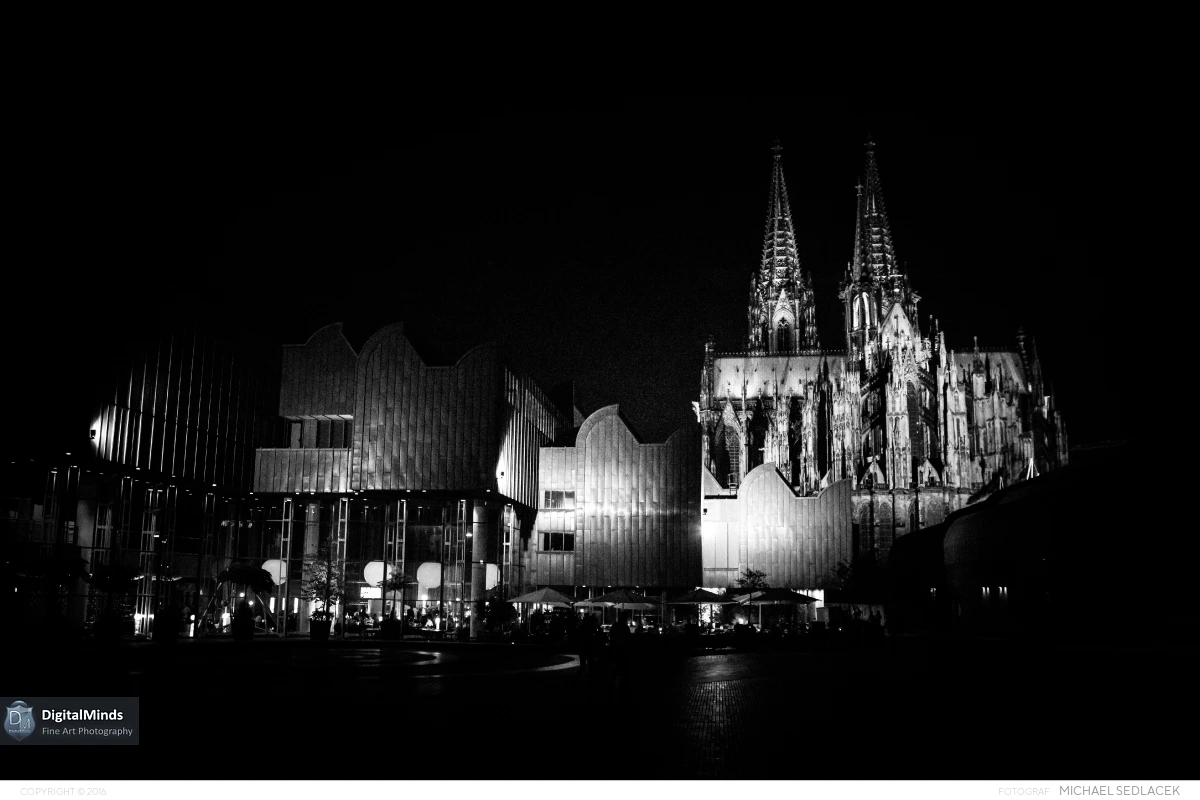 Cologne 09836