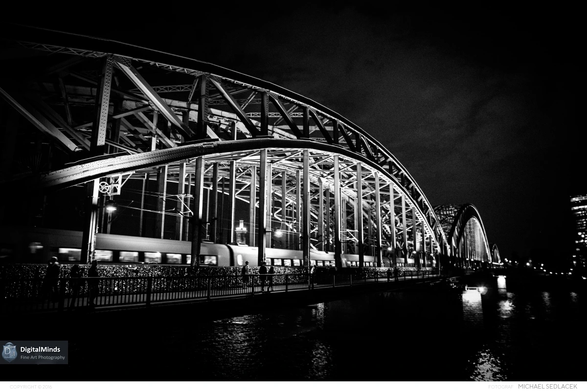 Cologne 09844