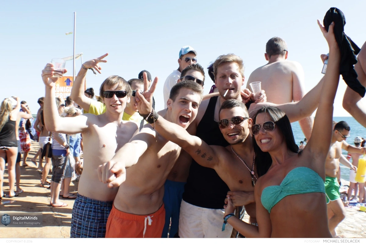 Beach Fun 8207