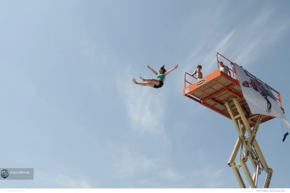 Jumping All Over The World 8766