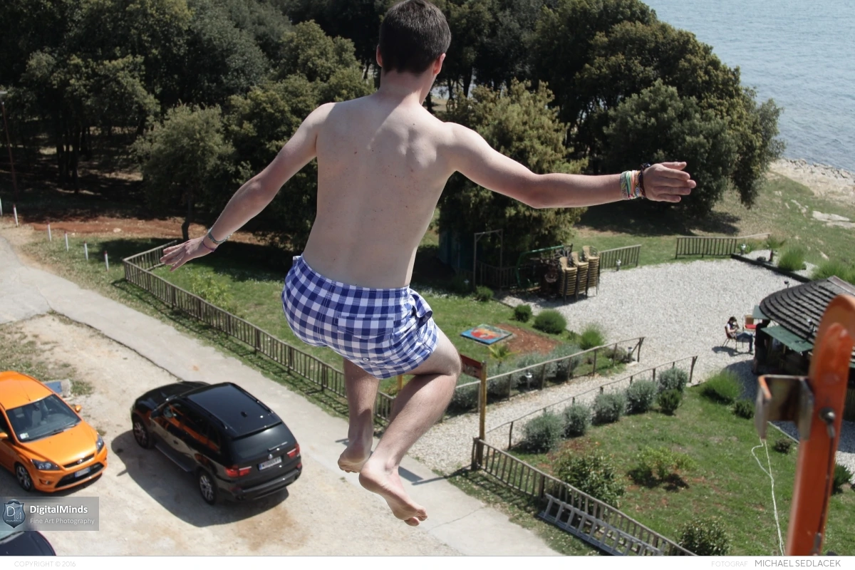 Jumping All Over The World 8779