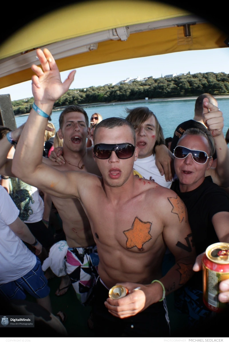 Partyschiff - Donnerstag 8410