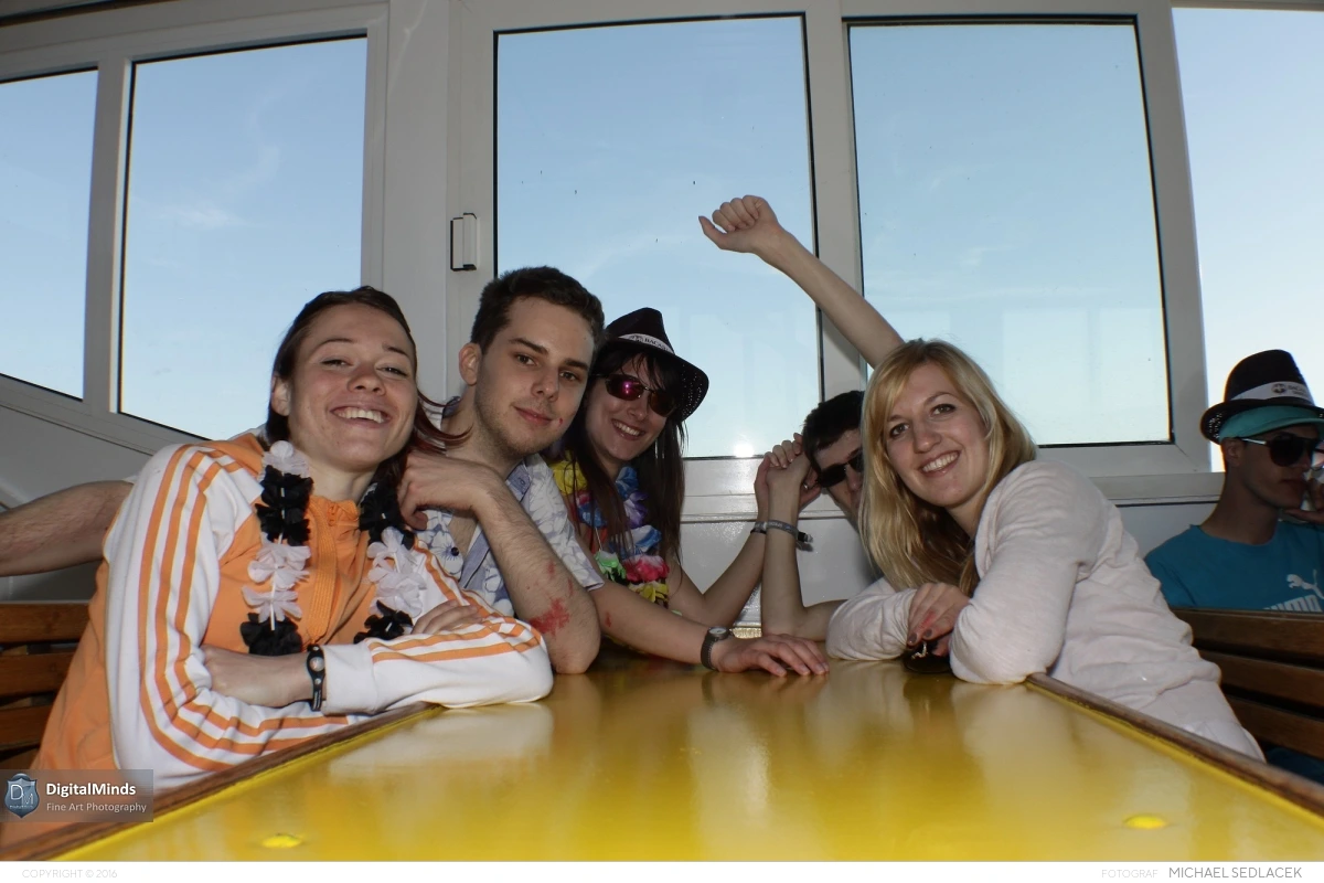 Partyschiff - Donnerstag 8563