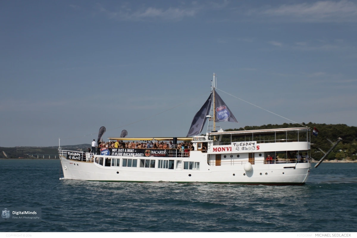 Partyschiff - Freitag 8811