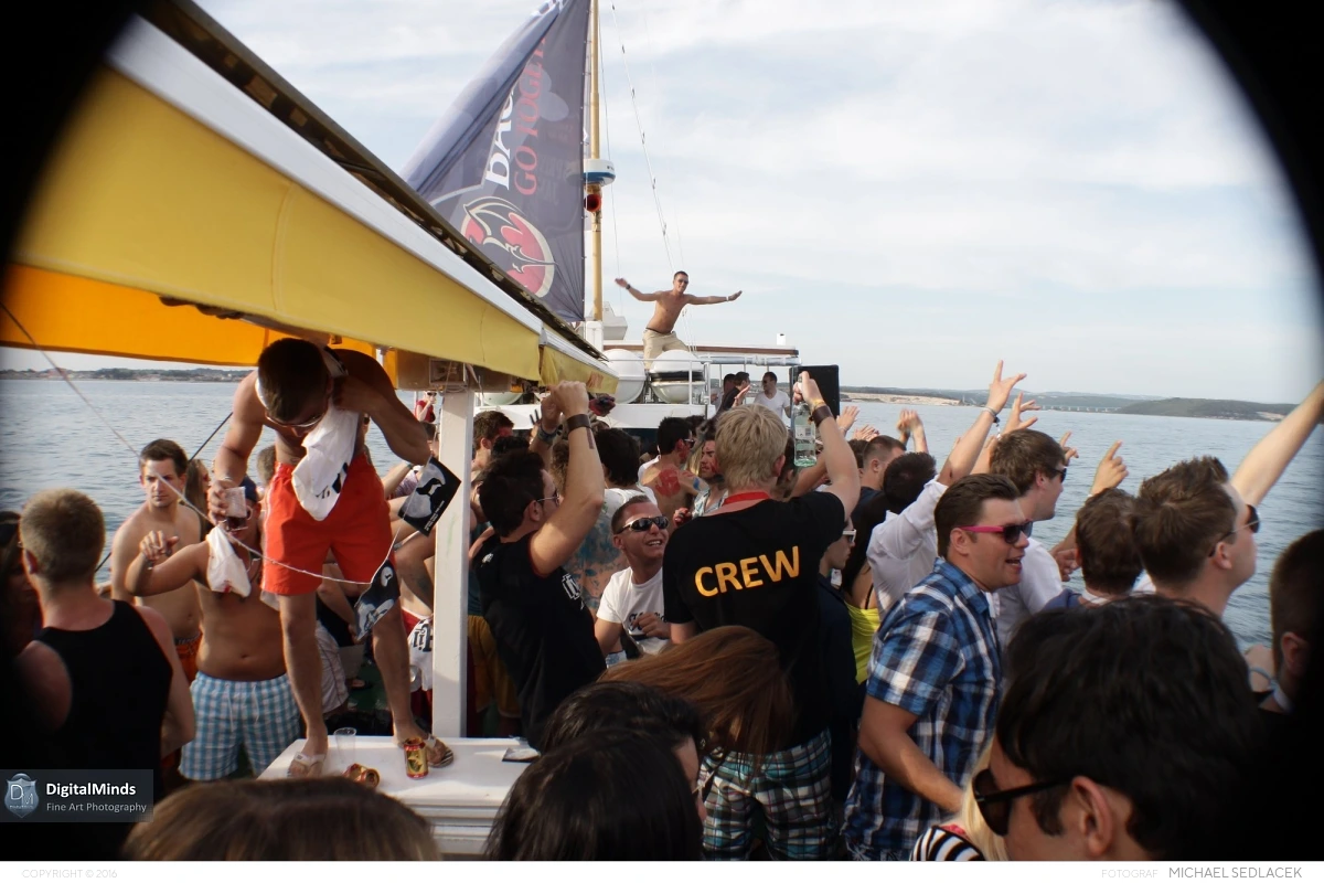 Partyschiff - Samstag Teil 2 0053