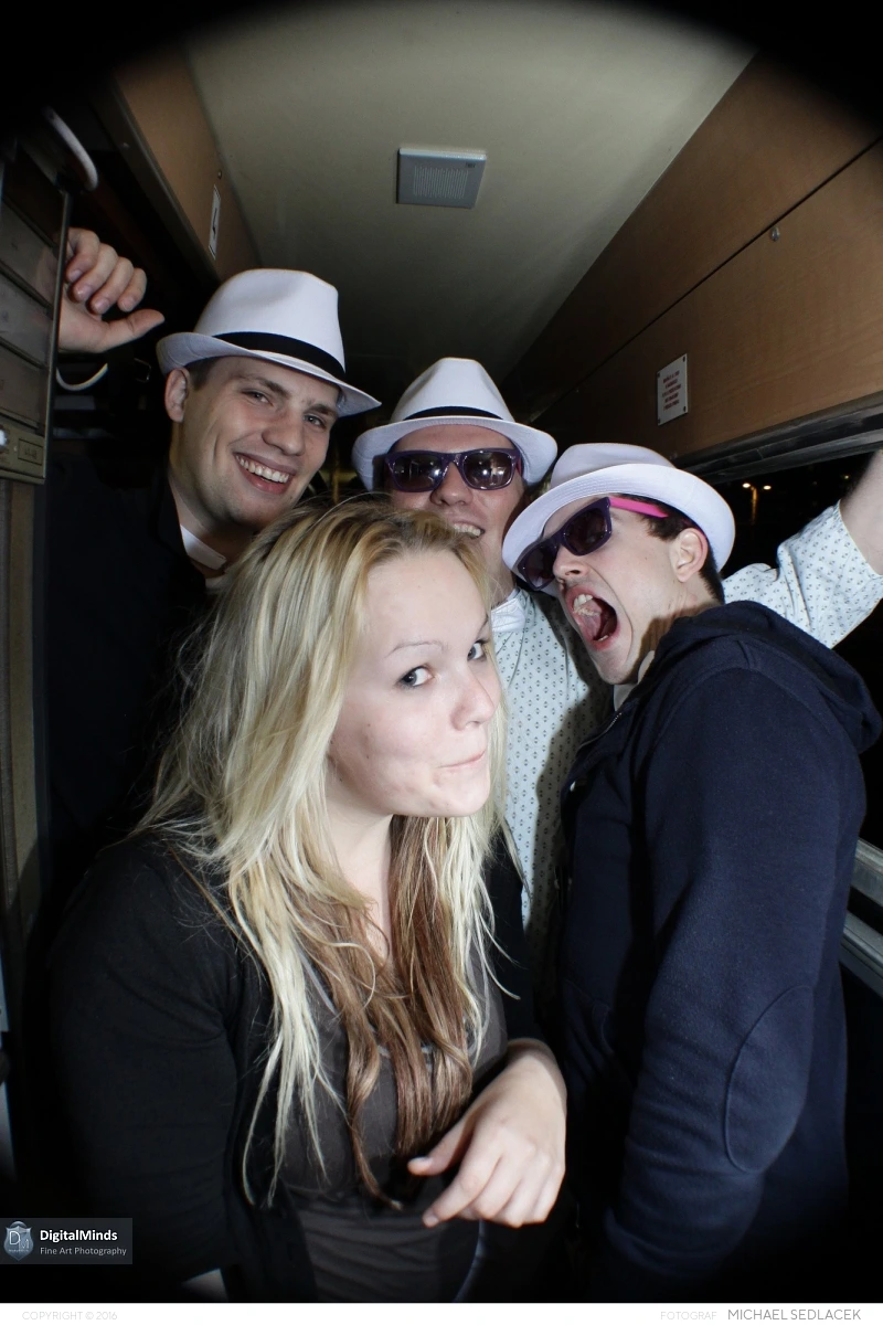 1-2-3 Partyzug 8136