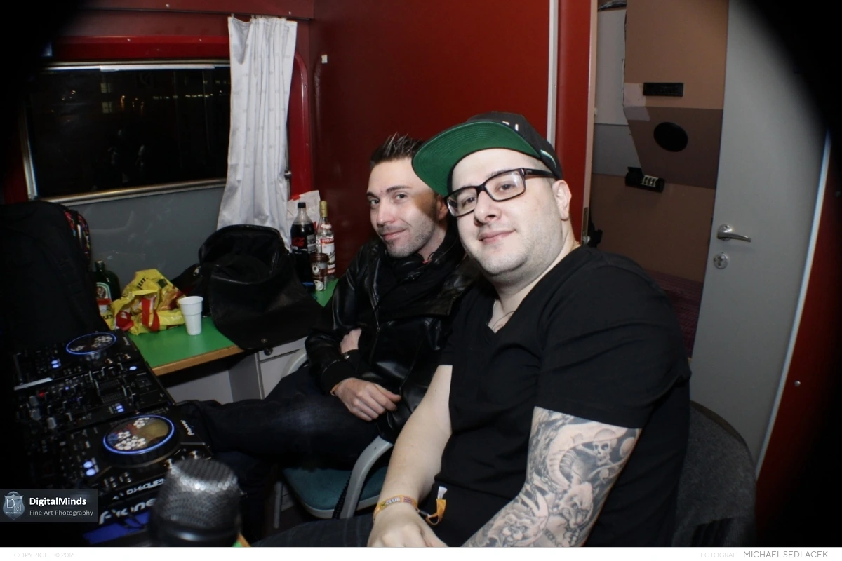 1-2-3 Partyzug 8131