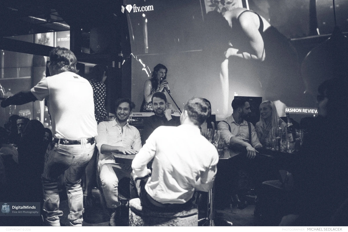 FashionTV Cafe Vienna FASHION THRILL 03359