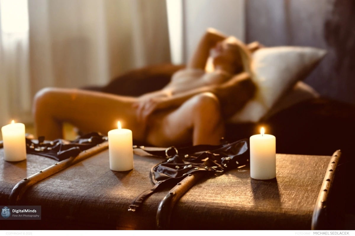 Sensual Moods with Darina 00156