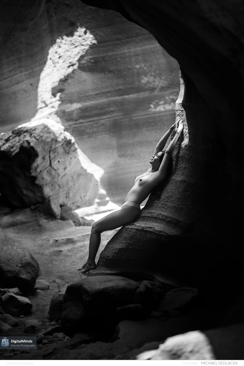 Valley of Rocks with Siani 05