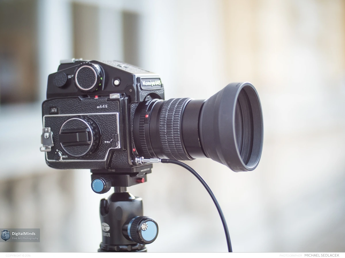 Testing the Mamiya 645 1000723