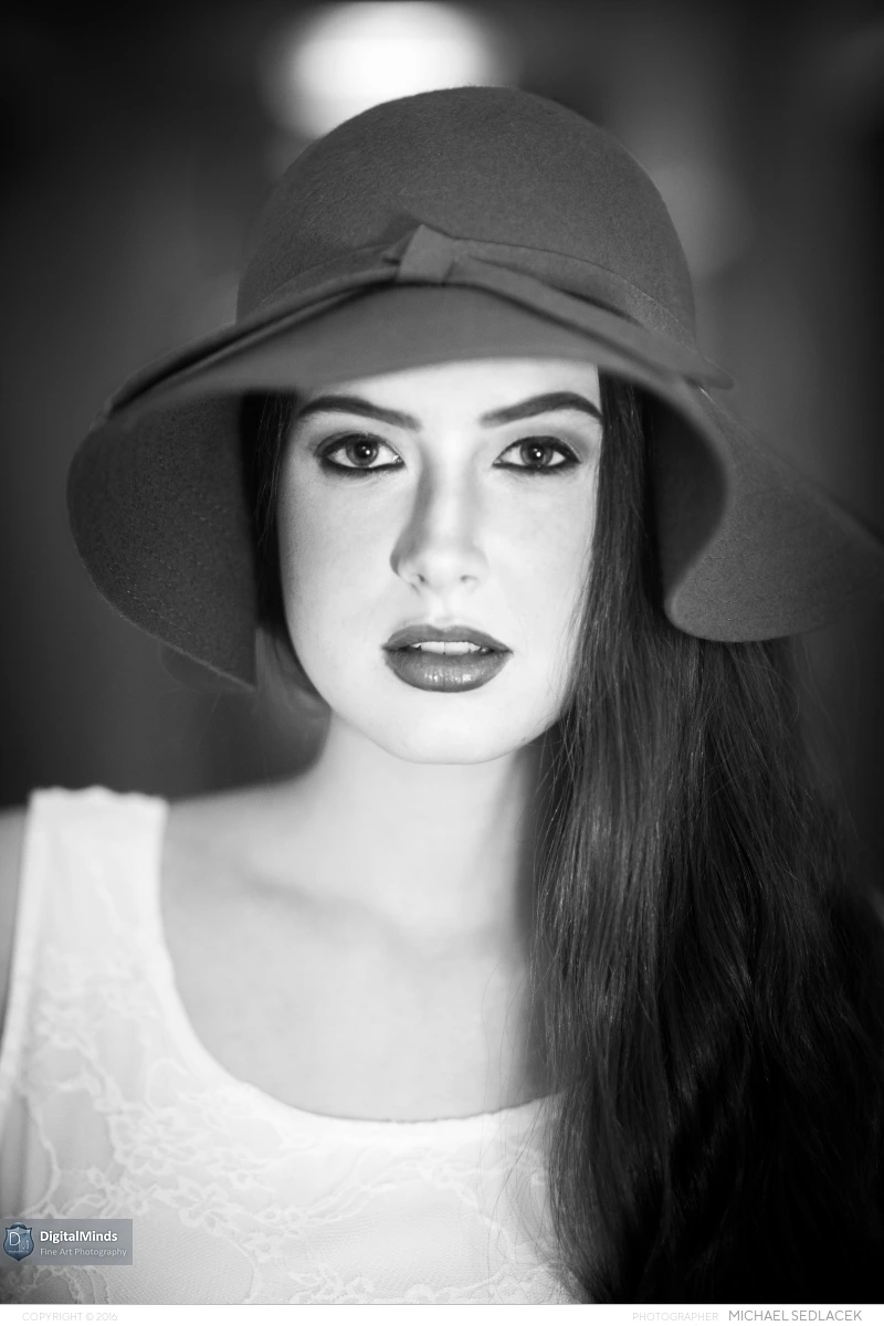 Alexandra S 08232