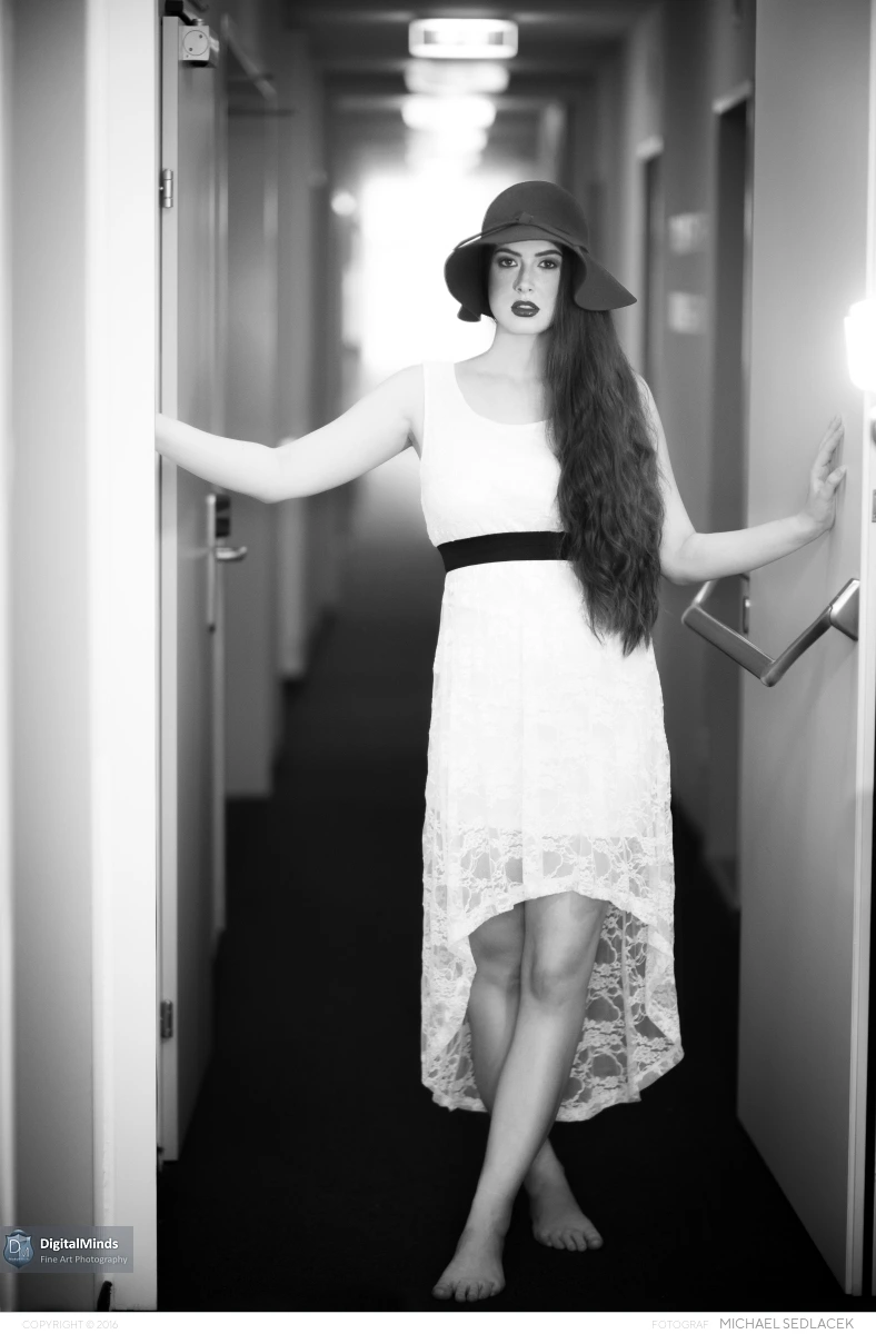 Alexandra S 08236
