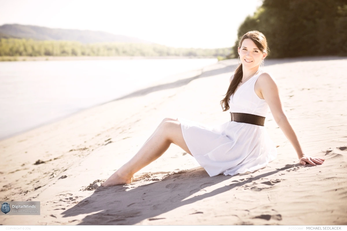 Karola-Maria G 08681