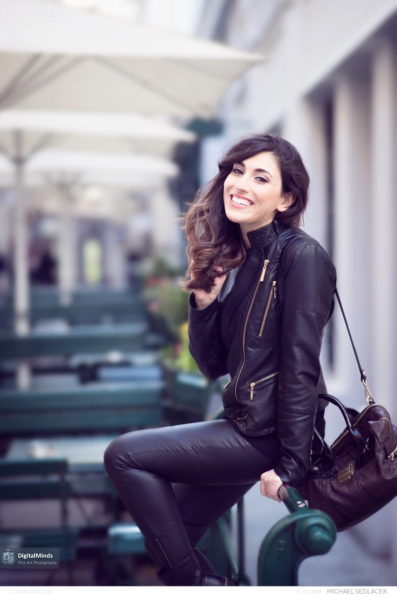 Feeling Good with Ivii 03788