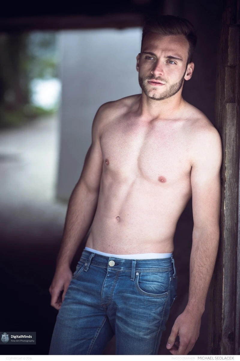 Michael B 05639