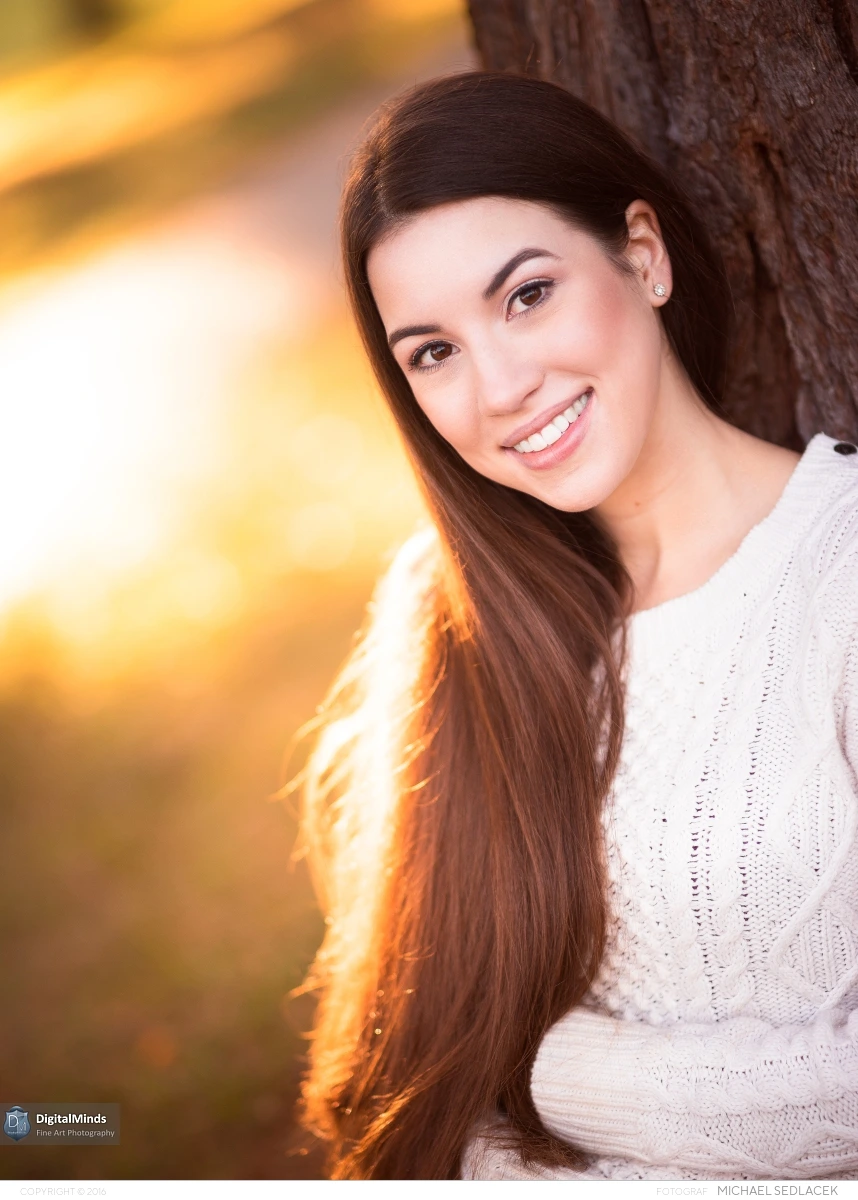 Autumn Breeze with Julia 09727
