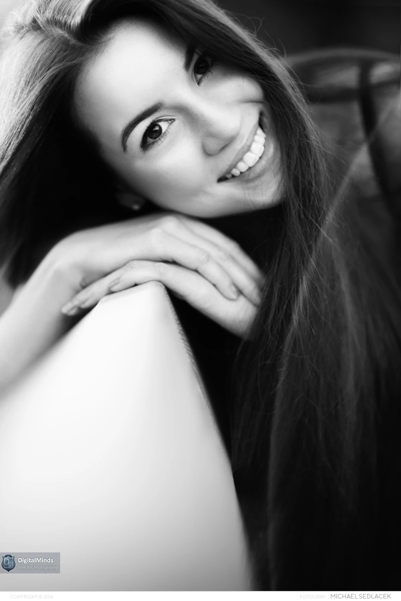 Autumn Breeze with Julia 09814
