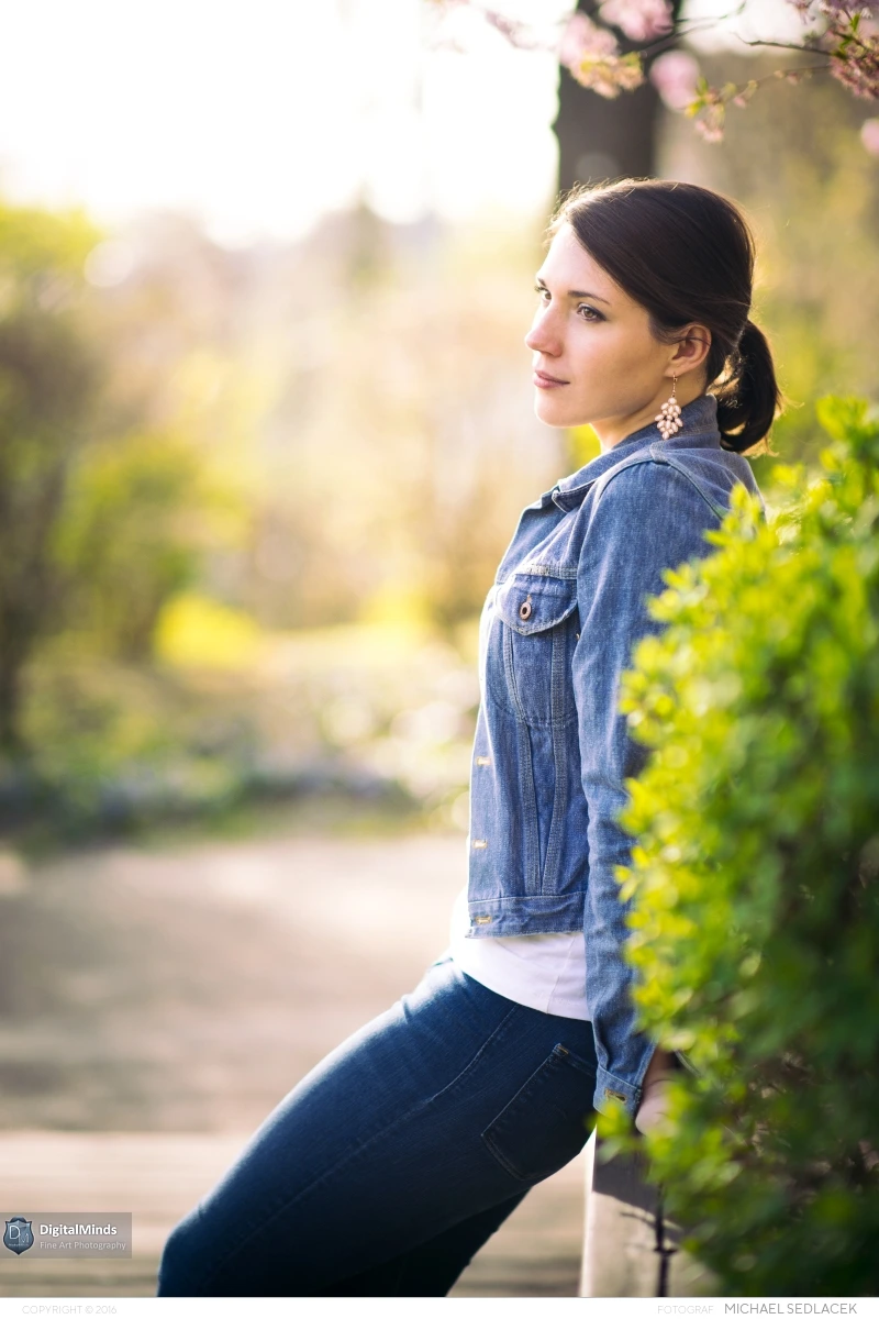 Spring Fever with Karola-Maria 05300