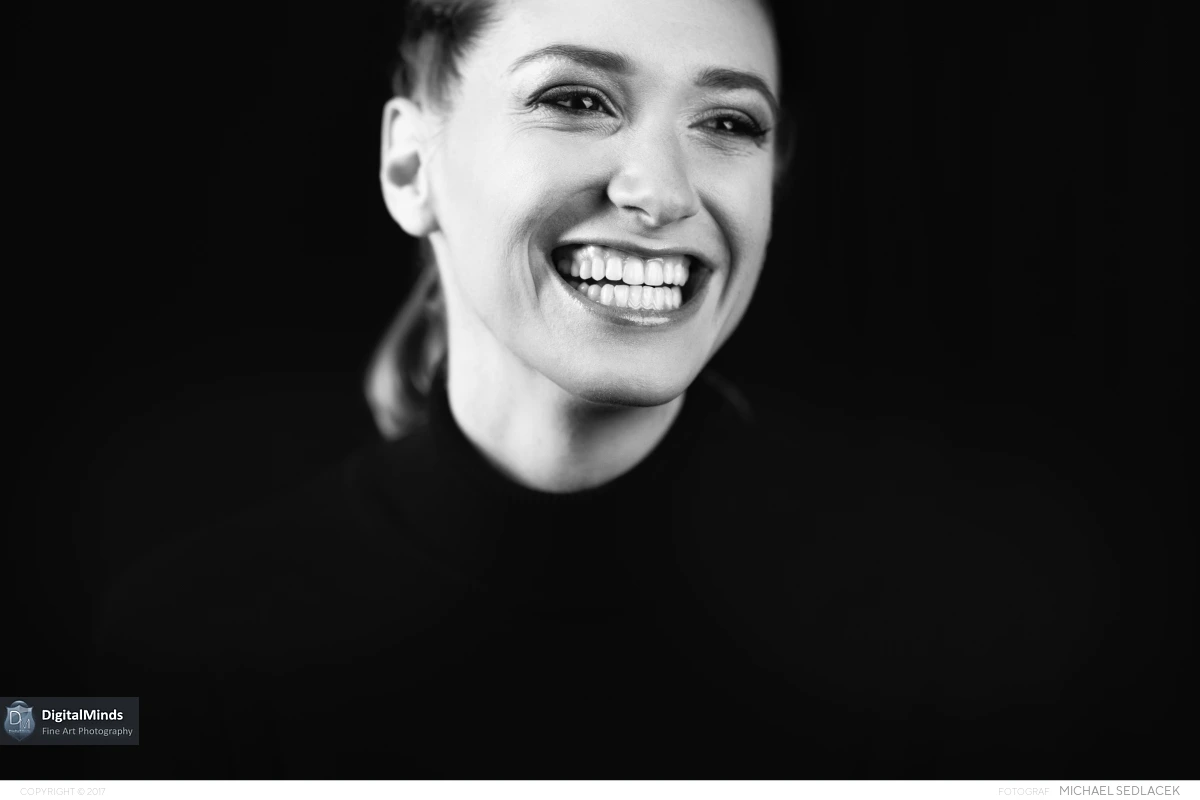 Give Me a Smile with Nellina 04