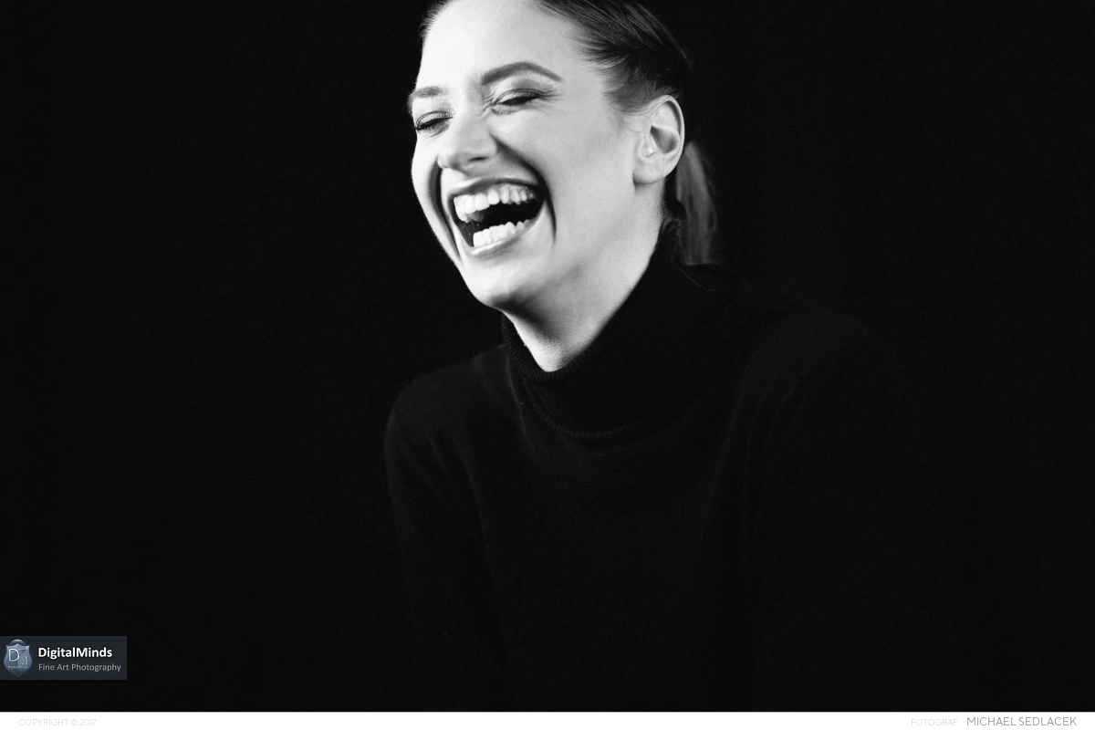 Give Me a Smile with Nellina 03