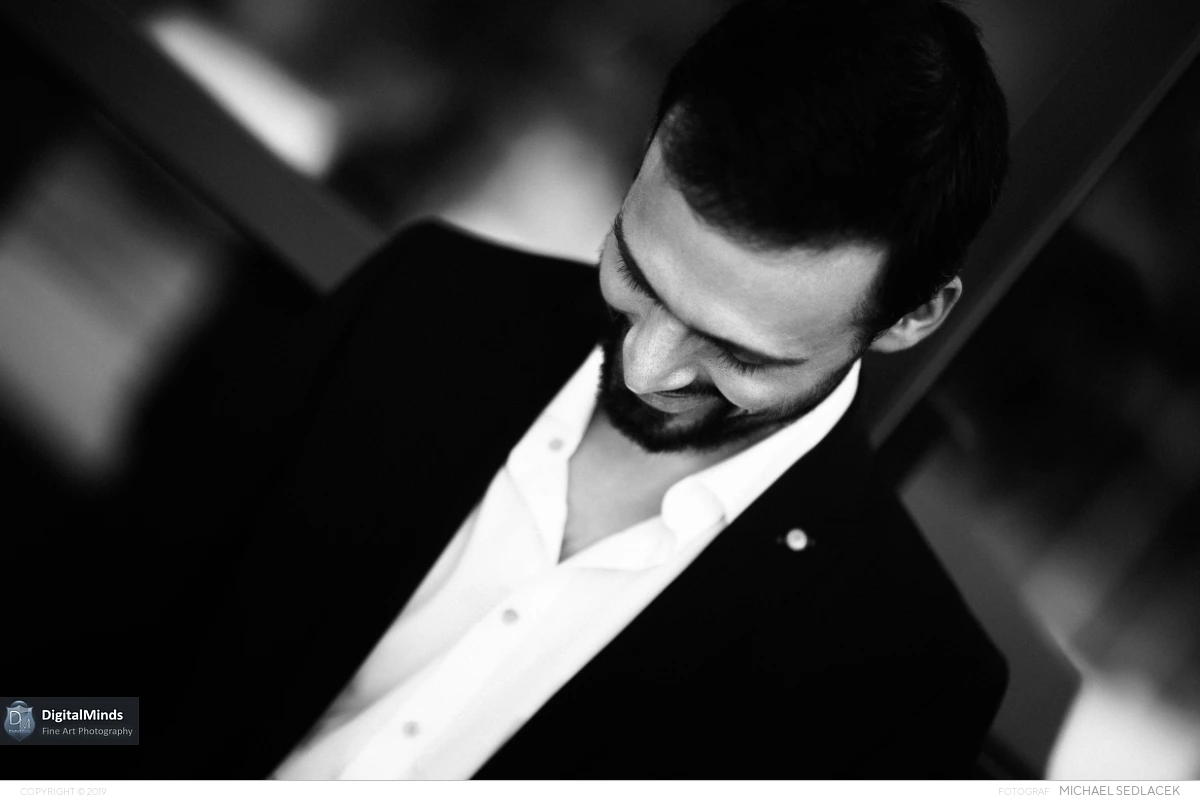 Business Shots with Markus 06900