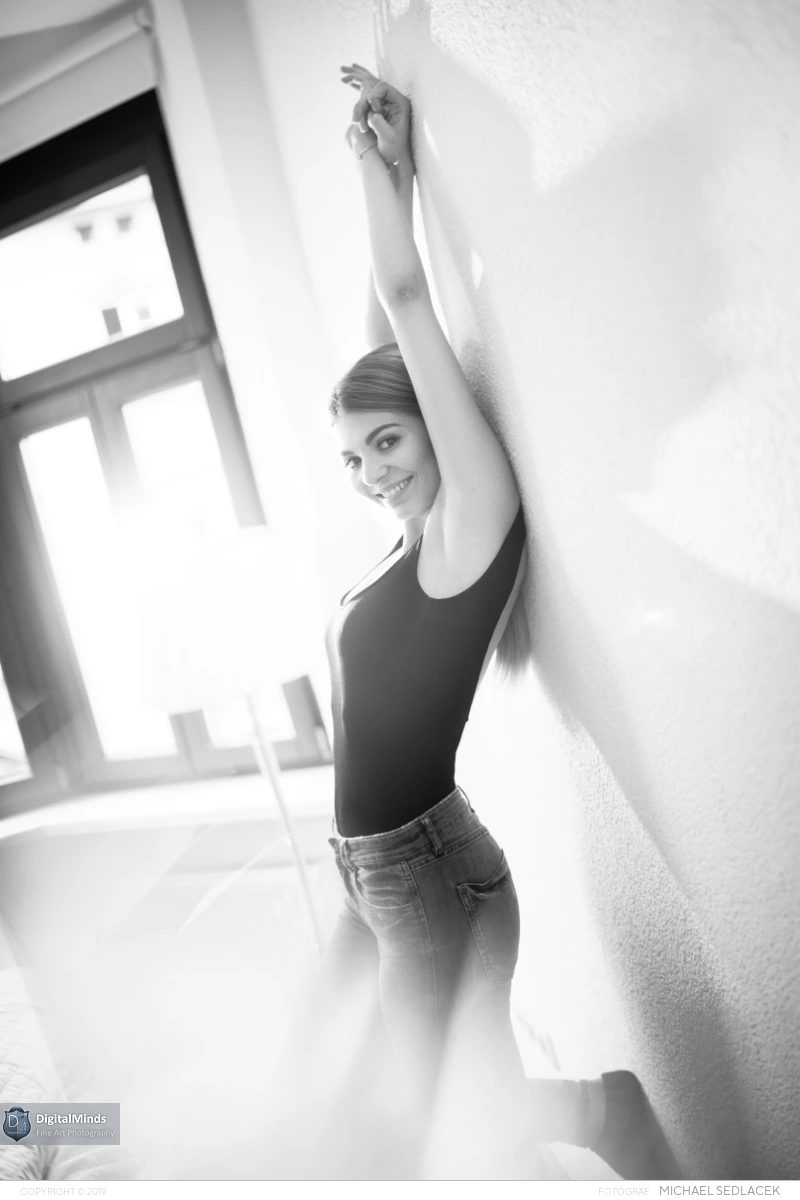 Start Your Day With A Smile with Almina 03737