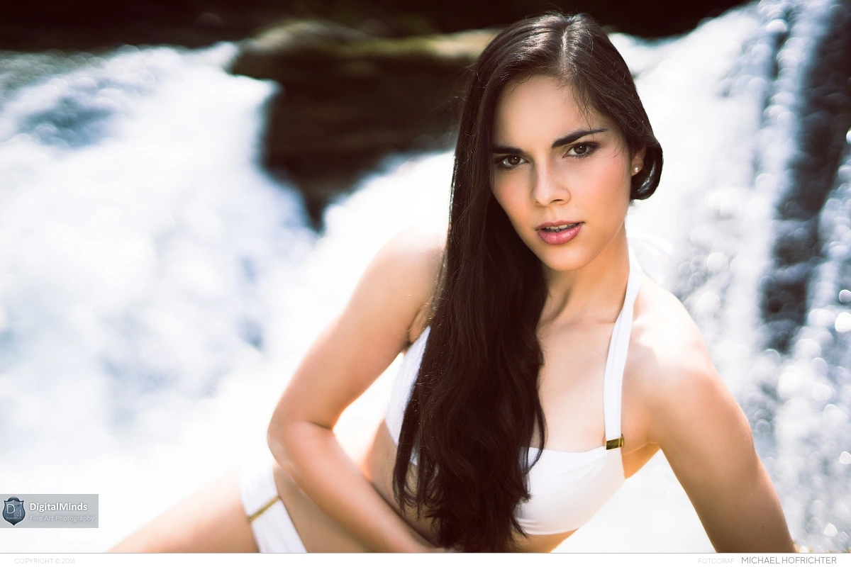 Sarah G 00800